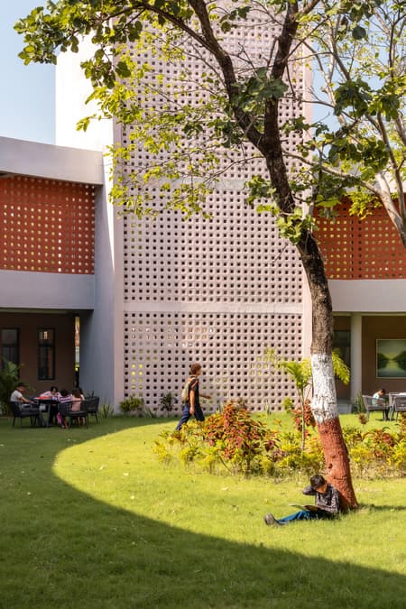 Granthalay Civic Institution